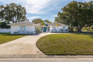 1455 FAIRWAY DR, DUNEDIN, FL 34698 Sold 01/05/23