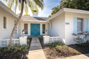 1455 FAIRWAY DR, DUNEDIN, FL 34698 Sold 01/05/23
