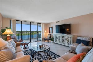 19111 Vista Bay Dr, Indian Shores, FL 33785, Sold 02/24/23