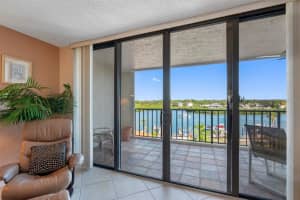 19111 Vista Bay Dr, Indian Shores, FL 33785, Sold 02/24/23