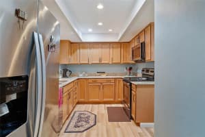 6582 GRAND BAHAMA DR #3, SEMINOLE, FL 33777 Sold 06/16/23