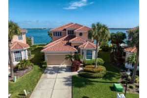 194 SAND KEY ESTATES DRIVE, CLEARWATER, FL 33767 Sold 05/10/23