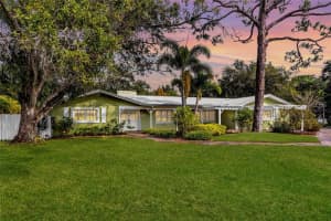 1941 SADDLE HILL RD S, DUNEDIN, FL 34698 Sold 04/08/23