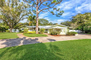 1941 SADDLE HILL RD S, DUNEDIN, FL 34698 Sold 04/08/23