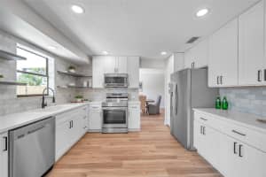 4202 DRYDEN CIR, SARASOTA, FL 34241 Sold 03/24/23