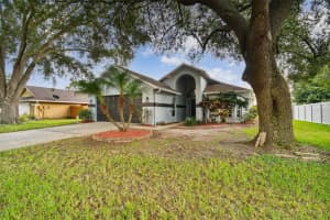 1801 CITRUS ORCHARD WAY, VALRICO, FL 33594 Sold 02/23/23
