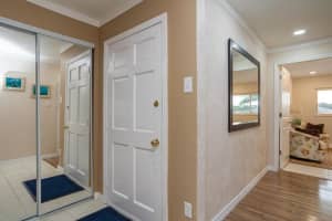 213 FERNWOOD CIR #213, SEMINOLE, FL 33777 Sold 01/26/23