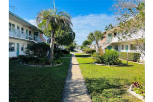 5825 18TH ST N #4, ST PETERSBURG, FL 33714 Sold 08/18/23