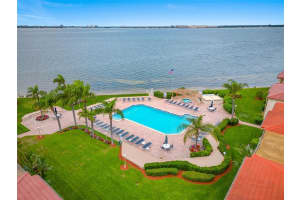6051 Sun Blvd, St. Petersburg, FL 33715, Sold 02/02/23