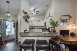 39650 US-19, Tarpon Springs, FL 34689, Sold 02/08/23