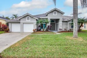 954 COBBLESTONE LANE, TARPON SPRINGS, FL 34688 Sold 03/10/23