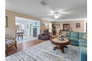 117 DOGWOOD CIRCLE, SEMINOLE, FL 33777 Sold 02/27/23