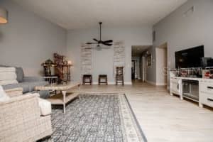 2803 OAK CIRCLE, TARPON SPRINGS, FL 34689 Sold 05/03/23