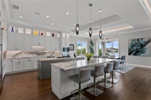 9 BAYFRONT COURT, ST PETERSBURG, FL 33711 Sold 06/30/23