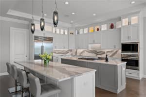9 BAYFRONT COURT, ST PETERSBURG, FL 33711 Sold 06/30/23
