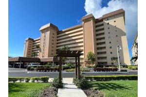 5108 BRITTANY DRIVE, ST PETERSBURG, FL 33715 Sold 02/23/23