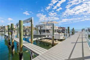 105 YACHT CLUB LANE, TIERRA VERDE, FL 33715 Sold 06/30/23