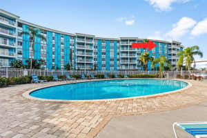 3315 58TH AVENUE, ST PETERSBURG, FL 33712 Sold 04/18/23