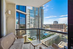 1 BEACH DRIVE, ST PETERSBURG, FL 33701 Sold 02/03/23