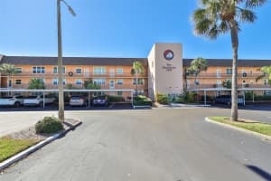 7930 SUN ISLAND DRIVE, SOUTH PASADENA, FL 33707 Sold 03/23/23