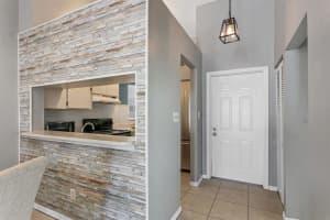 6924 STONES THROW CIRCLE, ST PETERSBURG, FL 33710 Sold 01/31/23