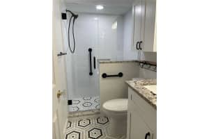 5085 1ST STREET, ST PETERSBURG, FL 33703 Sold 04/28/23