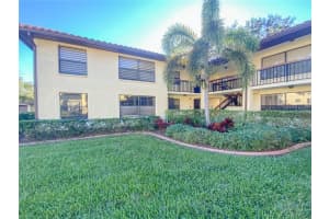 301 HAMMOCK PINE BOULEVARD, CLEARWATER, FL 33761 Sold 02/03/23