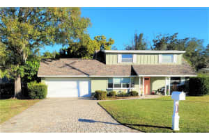 1376 FAIRWAY DRIVE, DUNEDIN, FL 34698 Sold 04/18/23