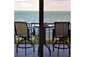 9 HAIG PLACE, DUNEDIN, FL 34698 Sold 06/08/23