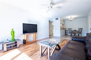 3231 S Beneva Rd, Sarasota, FL 34232, Sold 05/15/23