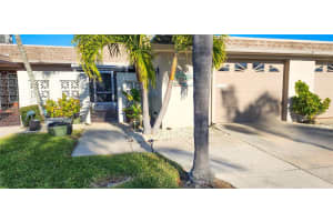 445 Boca Ciega Point Blvd, St. Petersburg, FL 33708, Sold 02/27/23