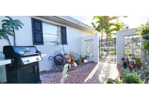 445 Boca Ciega Point Blvd, St. Petersburg, FL 33708, Sold 02/27/23