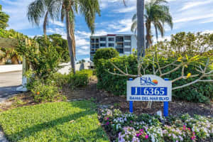 6365 BAHIA DEL MAR BOULEVARD, ST PETERSBURG, FL 33715 Sold 03/06/23