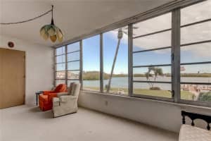 1847 SHORE DRIVE, SOUTH PASADENA, FL 33707 Sold 04/13/23
