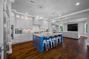 2025 Illinois Ave NE, St. Petersburg, FL 33703, Sold 04/21/23