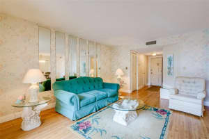 6800 20TH AVENUE, ST PETERSBURG, FL 33710 Sold 04/19/23