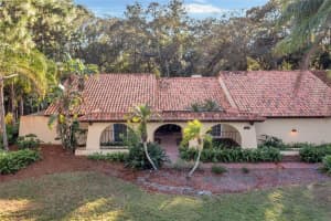 2401 MARGOLIN LANE, CLEARWATER, FL 33764 Sold 02/11/25