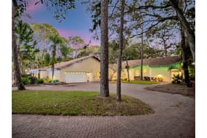2401 MARGOLIN LANE, CLEARWATER, FL 33764 Sold 02/11/25