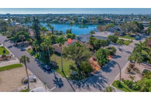 2851 Alton Dr St Pete Beach, FL 33706 Sold 02/13/23