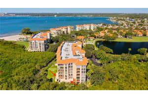 4750 DOLPHIN CAY LANE, ST PETERSBURG, FL 33711 Sold 04/17/23