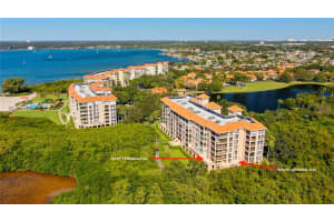 4750 DOLPHIN CAY LANE, ST PETERSBURG, FL 33711 Sold 04/17/23