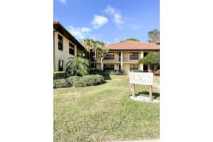 1101 HAMMOCK PINE BOULEVARD, CLEARWATER, FL 33761 Sold 03/16/23