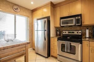 6287 BAHIA DEL MAR CIRCLE, ST PETERSBURG, FL 33715 Sold 04/03/23