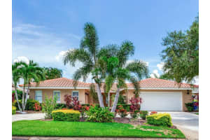 2016 MICHIGAN AVENUE, ST PETERSBURG, FL 33703 Sold 09/29/23