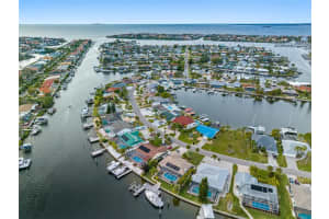6428 LAKE SUNRISE DRIVE, APOLLO BEACH, FL 33572 Sold 09/28/23