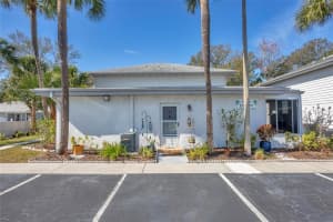 10800 Us Highway 19 N #122