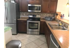 5118 SUNRIDGE PALMS DRIVE, TAMPA, FL 33617 Sold 03/24/23