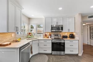 6151 BAHIA DEL MAR BOULEVARD, ST PETERSBURG, FL 33715 Sold 04/26/23