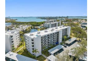 1320 PASADENA AVENUE, SOUTH PASADENA, FL 33707 Sold 03/31/23