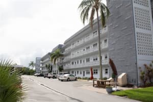 3018 59TH STREET, GULFPORT, FL 33707 Sold 03/12/24